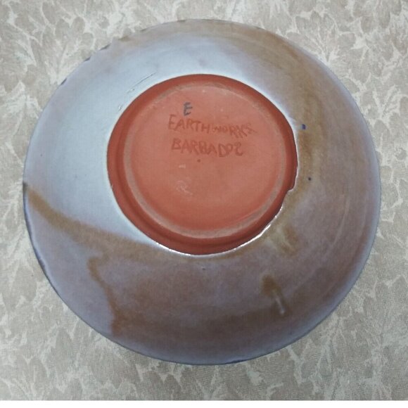 Earthworks Barbados Glazed Pottery bowl Gorgeous 8"x2.25" floral blue yellow EUC - Picture 6 of 6